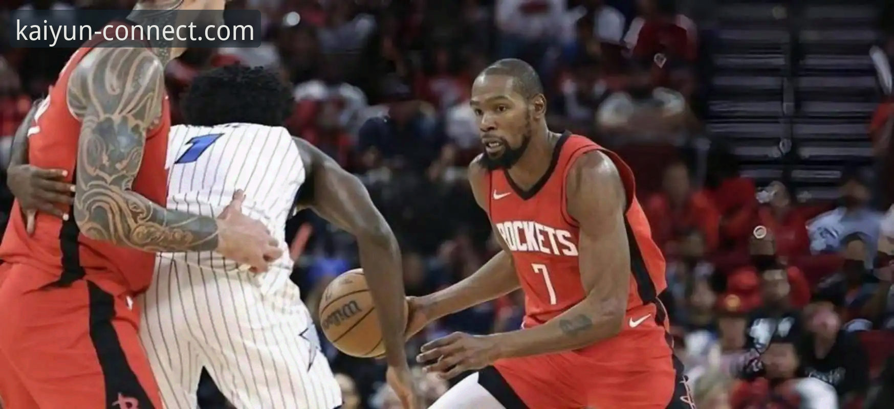 火箭主场大胜尼克斯:一场关于阵容深度与战术创新的全面解析